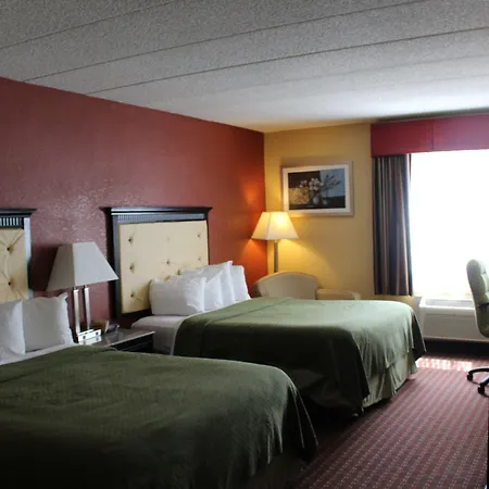 Quality Inn & Suites Lincoln South-2