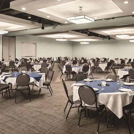 Radisson Hotel And Conference Center Fond Du Lac-2