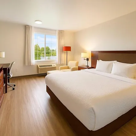 Clarion Inn Idaho Falls Riverfront-3