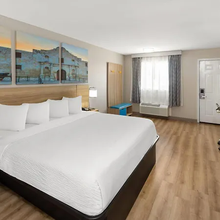 Days Inn By Wyndham Temple-2
