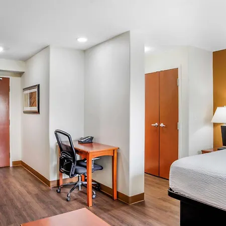 Days Inn & Suites By Wyndham Sherwood Park Edmonton-2