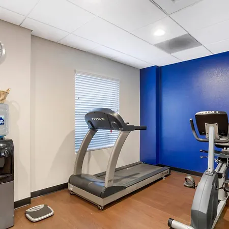 Comfort Suites Near Birkdale Village- Huntersville-2