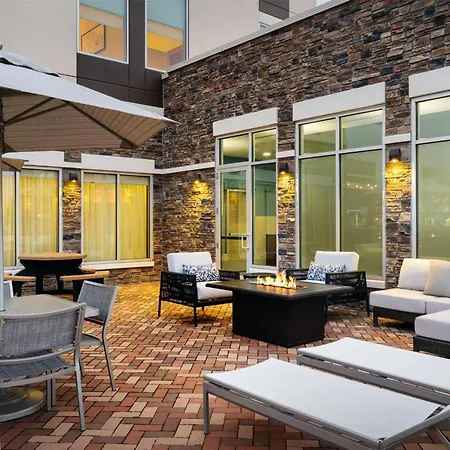 Hyatt Place Canton-2