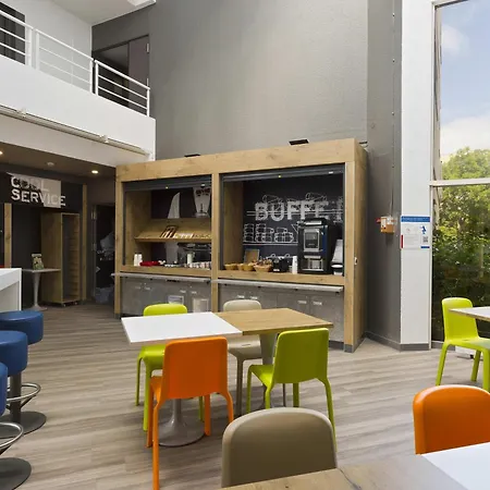 ibis budget Le Mans Universite-2