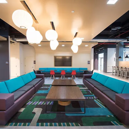 Aloft By Marriott New York Laguardia Airport-2
