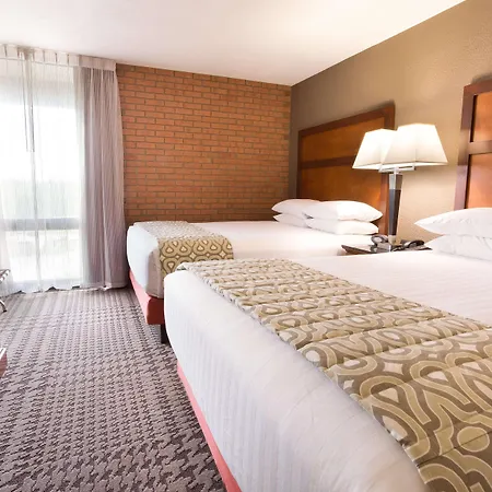 Drury Inn & Suites Jackson Mo-3