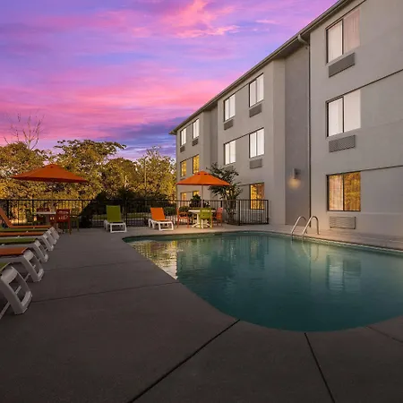 Clarion Pointe Sevierville-Pigeon Forge-2