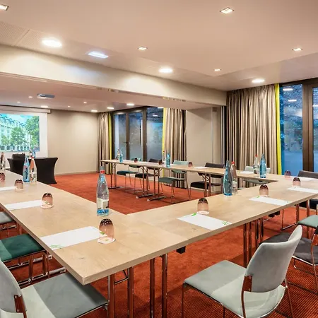 Holiday Inn Paris - Gare De Lyon Bastille By Ihg-2