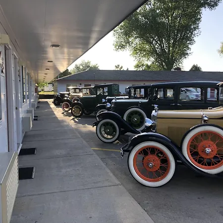 Covered Wagon Motel Lusk Wy-3