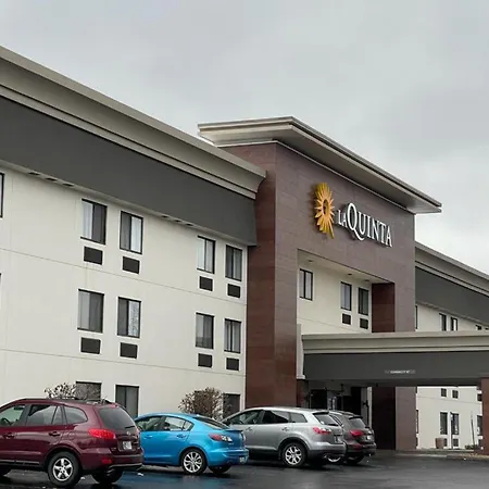 La Quinta Inn By Wyndham Indianapolis Airport Executive Dr-2