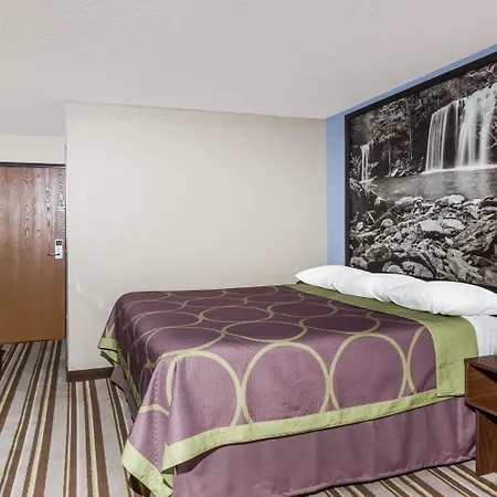 Super 8 By Wyndham Jonesboro-2