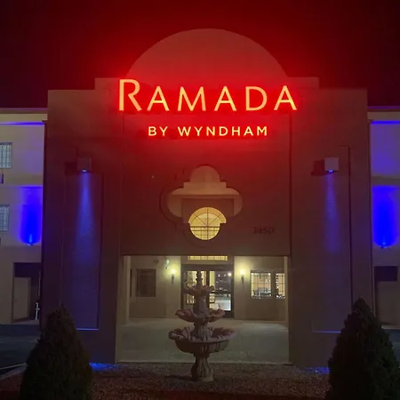 Ramada By Wyndham Santa Fe-3