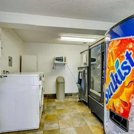Motel 6-Saint Joseph, Mo-2