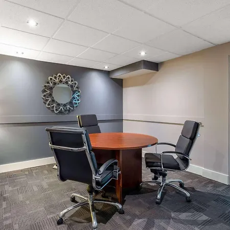 Ramada By Wyndham Northern Grand Hotel & Conference Centre-2