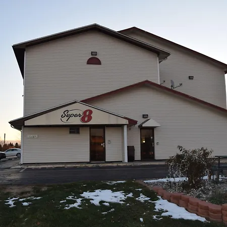Super 8 By Wyndham Saginaw-2