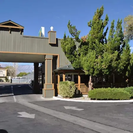 Vagabond Inn Bishop-2