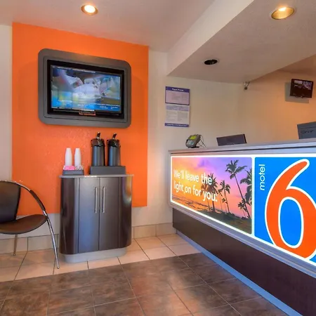 Motel 6-San Ysidro, CA - San Diego - Border-2