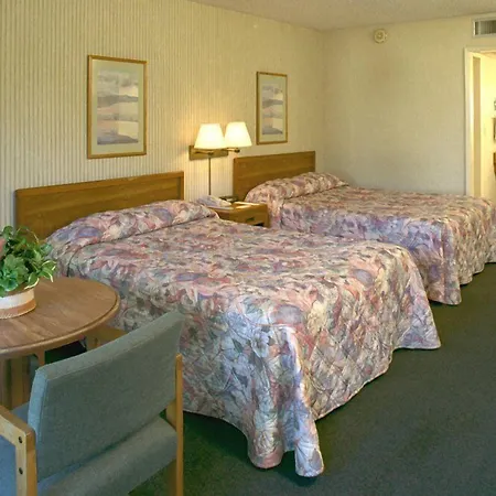 Ramada By Wyndham Modesto Yosemite Area-3