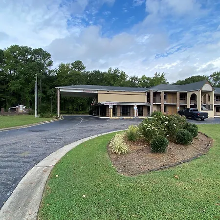 Quality Inn Kenly I-95-3