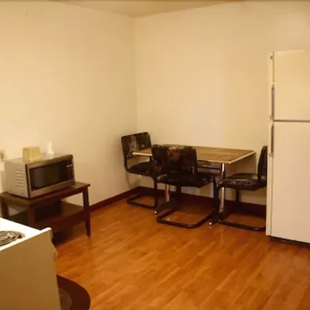Econo Inn-2