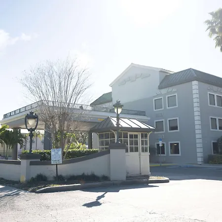 La Quinta Inn By Wyndham Tampa Near Busch Gardens-3
