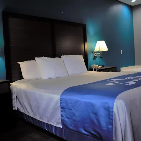 Days Inn By Wyndham Montgomery-2