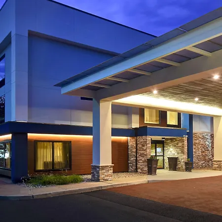 Hampton Inn White River Junction-3