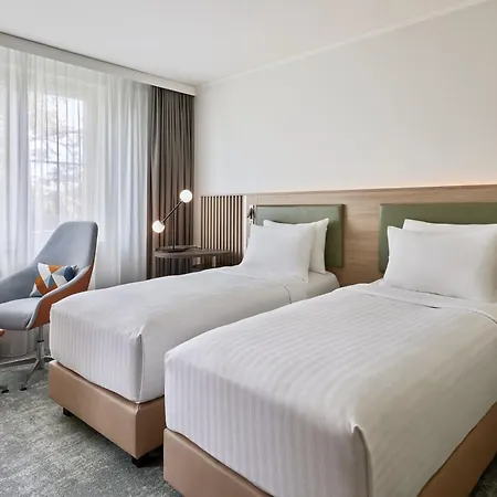 Courtyard By Marriott Dortmund-2