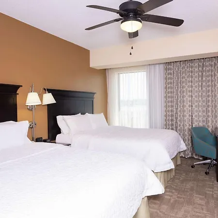Hampton Inn & Suites Cleveland-Airport/Middleburg Heights-3
