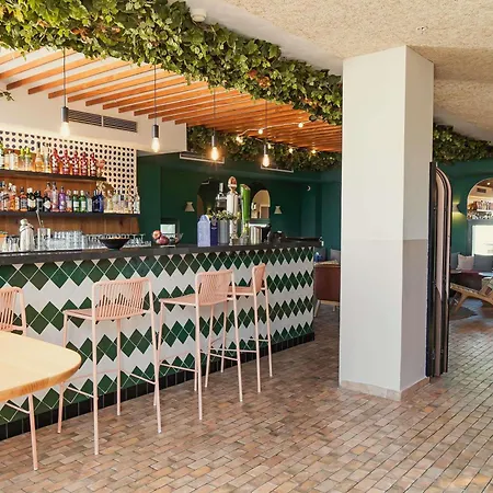 Ibis Styles Sevilla City Santa Justa-2
