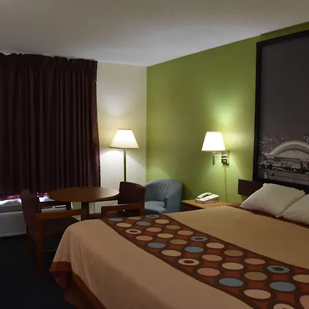 Super 8 By Wyndham Tifton-3