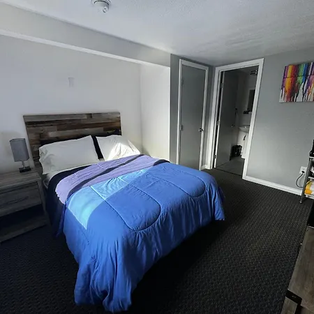 R3 Hotel Lgbtqia All Welcome Adults Only-2