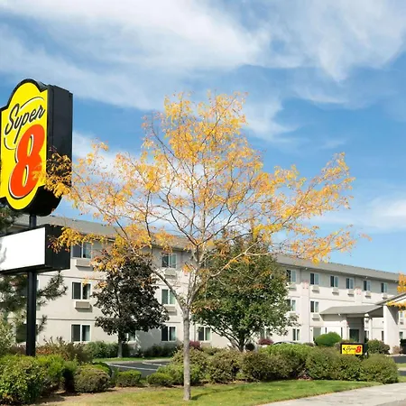 Super 8 By Wyndham Redmond-3