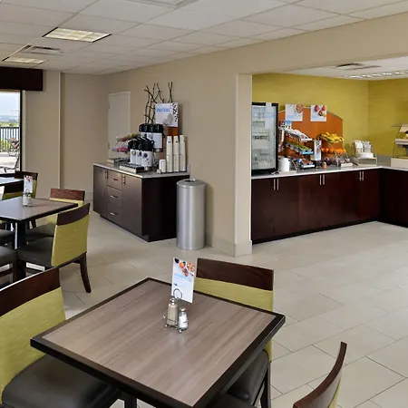 Holiday Inn Express Hotel & Suites Tampa-Rocky Point Island By Ihg-2