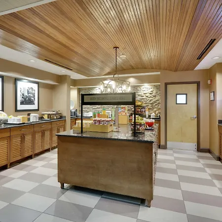 Hampton Inn & Suites Mooresville-3