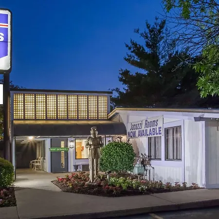 Knights Inn Pittston-3