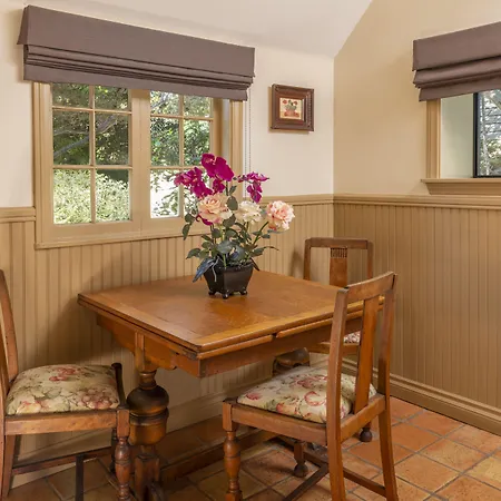 The Pierpont Inn-3