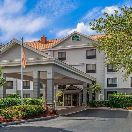 La Quinta By Wyndham Bonita Springs Naples North-2
