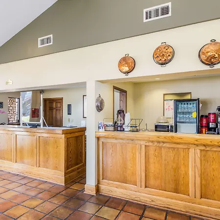 Americas Best Value Inn Columbus-2