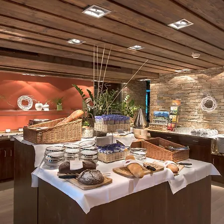 Sunstar Hotel Arosa-3