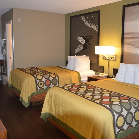Super 8 By Wyndham Monticello-3