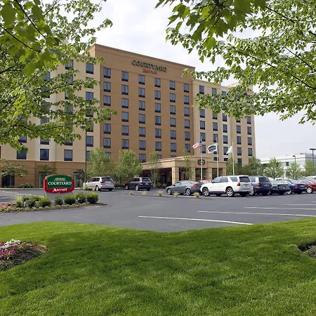 Courtyard By Marriott Boston Billerica Bedford-2