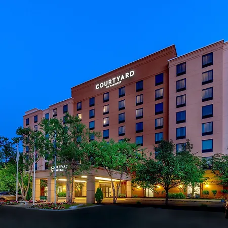 Courtyard By Marriott Boston Billerica Bedford-3