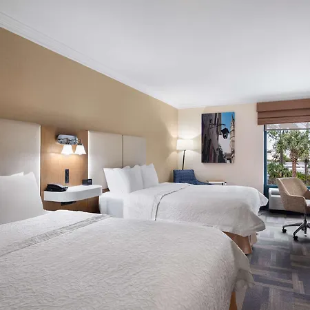 Hampton Inn Charleston North-3
