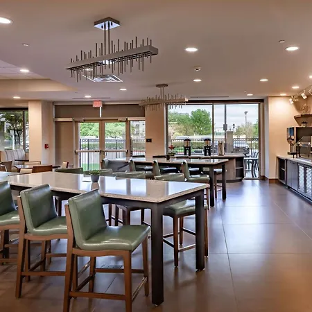 Doubletree By Hilton Dallas-Farmers Branch-3
