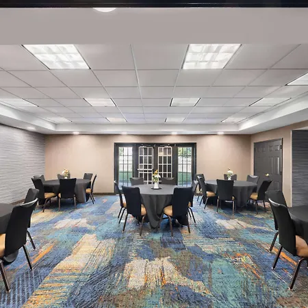 La Quinta By Wyndham Greensboro Highpoint-2