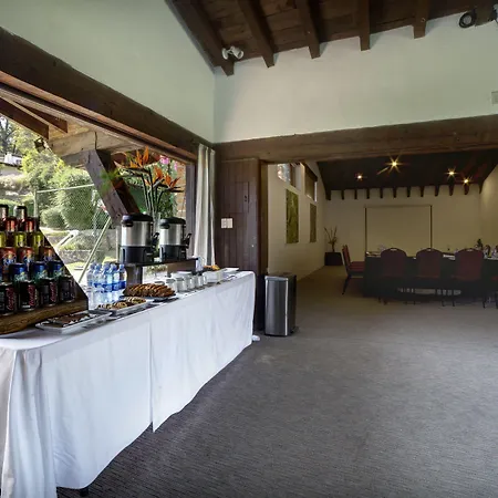 Hotel Avandaro Golf & Spa Resort-3