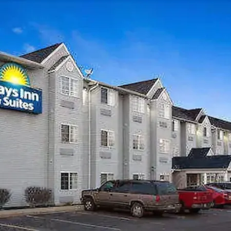 Days Inn & Suites By Wyndham Lafayette In-3