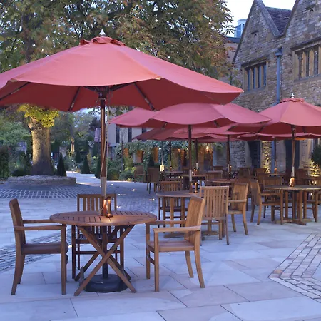The Lygon Arms-3