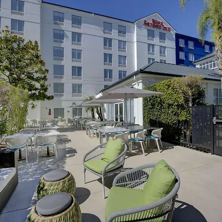 Hilton Garden Inn Anaheim/Garden Grove-3